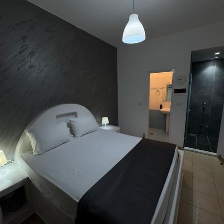 Hotel Two Mermaids Ksamil Ngoại thất bức ảnh