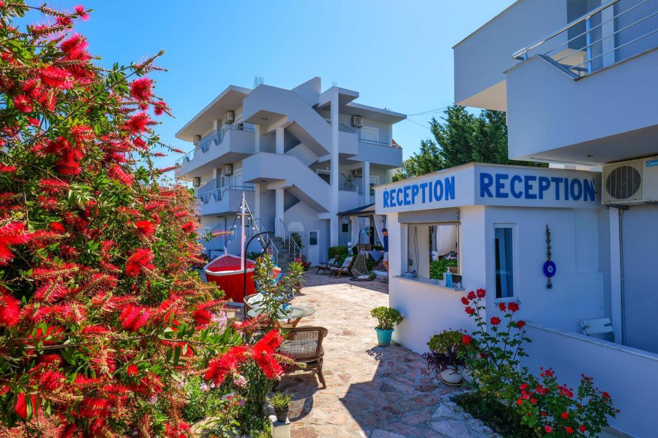 Hotel Two Mermaids Ksamil Ngoại thất bức ảnh