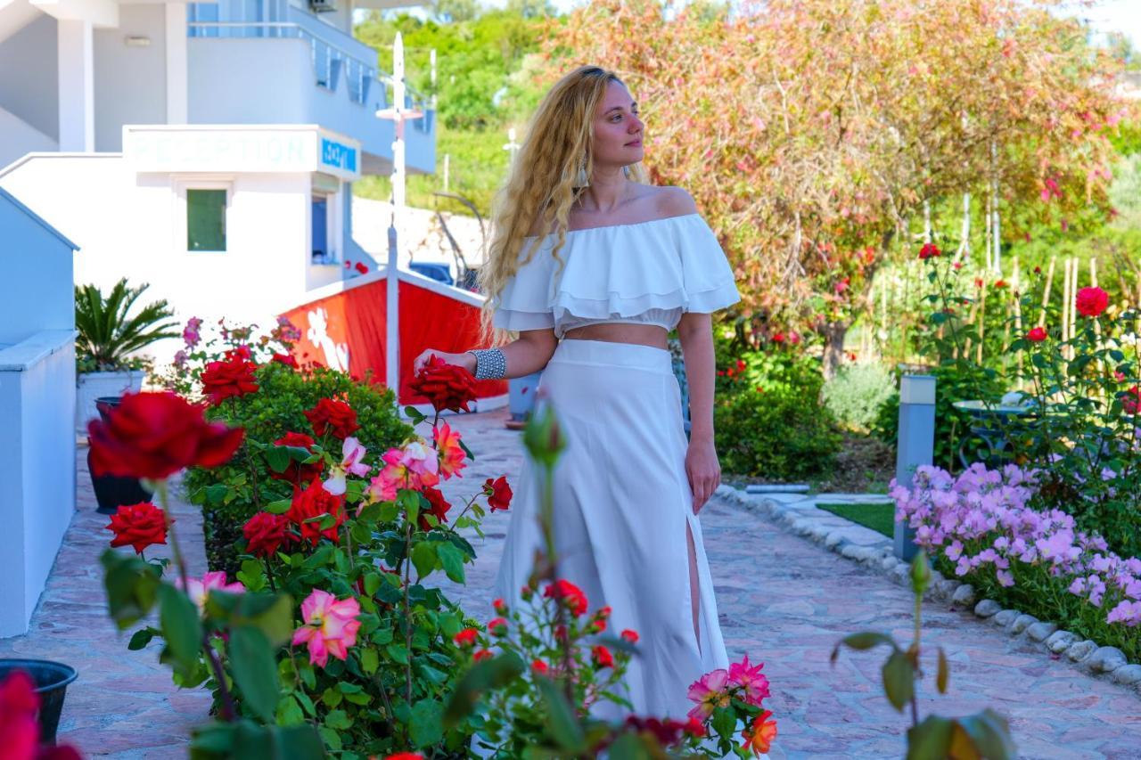 Hotel Two Mermaids Ksamil Ngoại thất bức ảnh