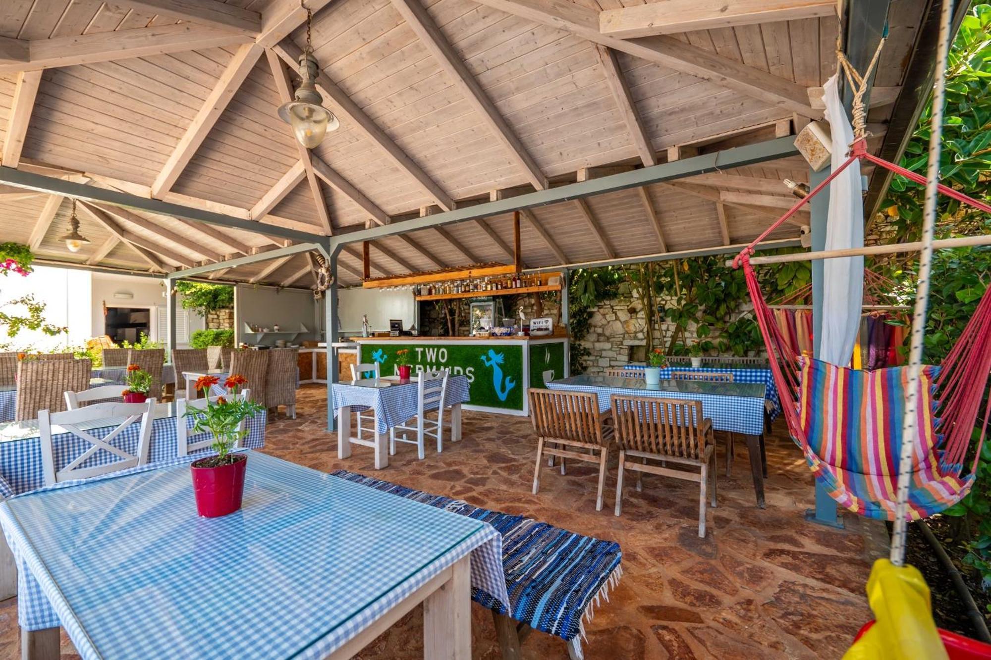 Hotel Two Mermaids Ksamil Ngoại thất bức ảnh